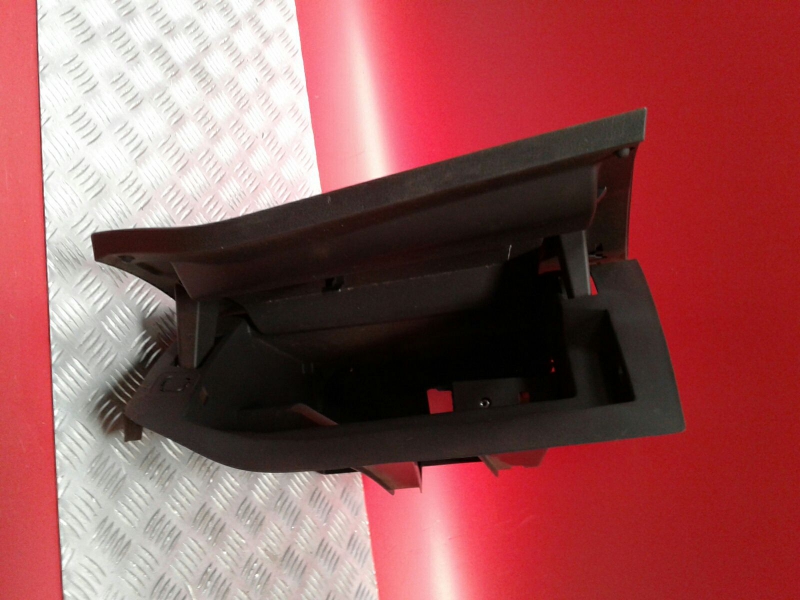 Glove Box / Compartment FORD Focus III Imagem-2
