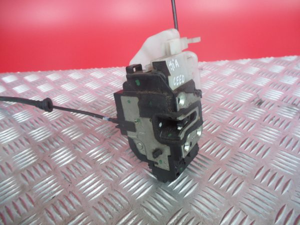 Serratura / chiusura posteriore destra KIA Ceed (ED)