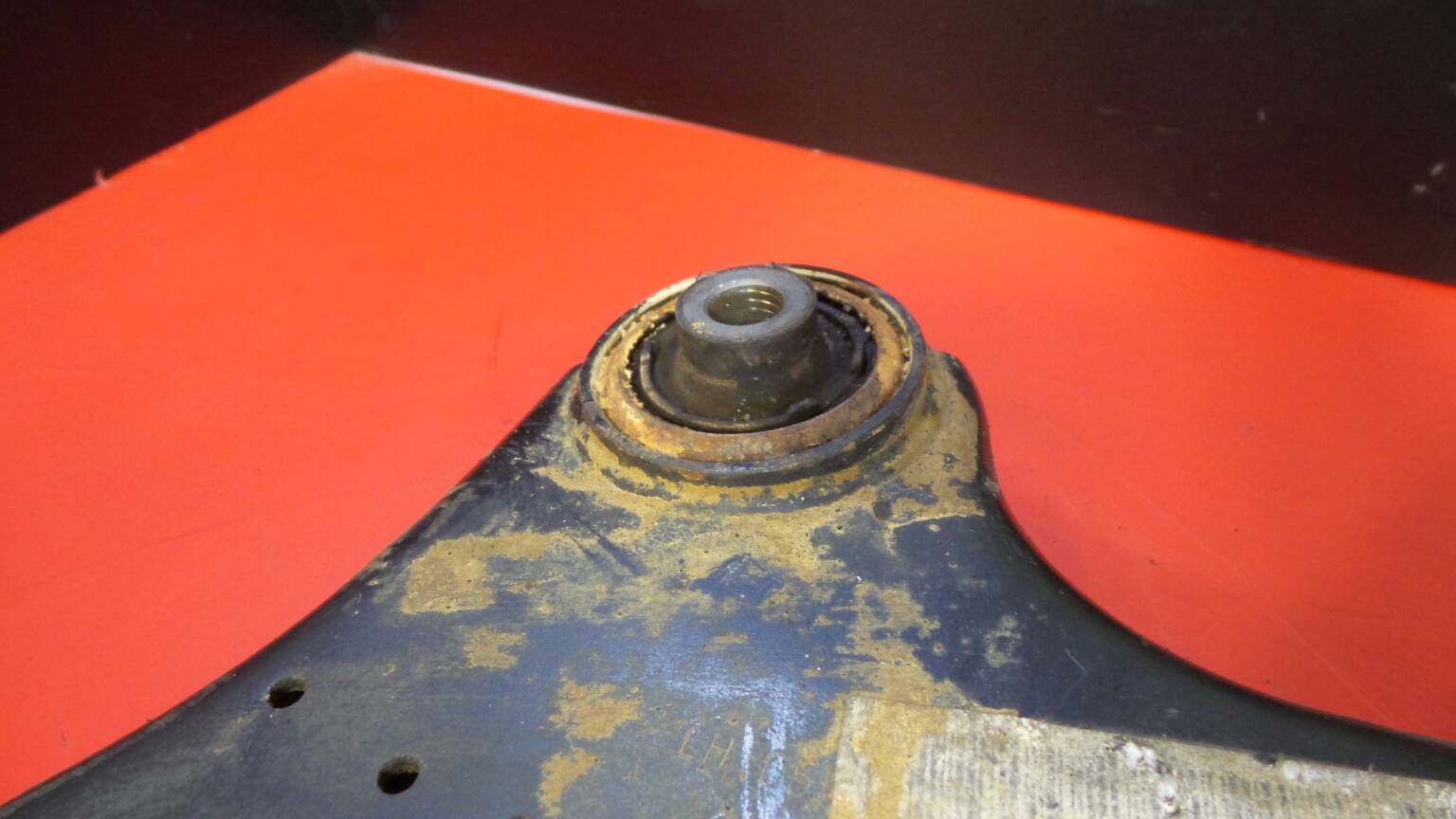 Left front suspension arm VOLVO S60 II (134) Imagem-2