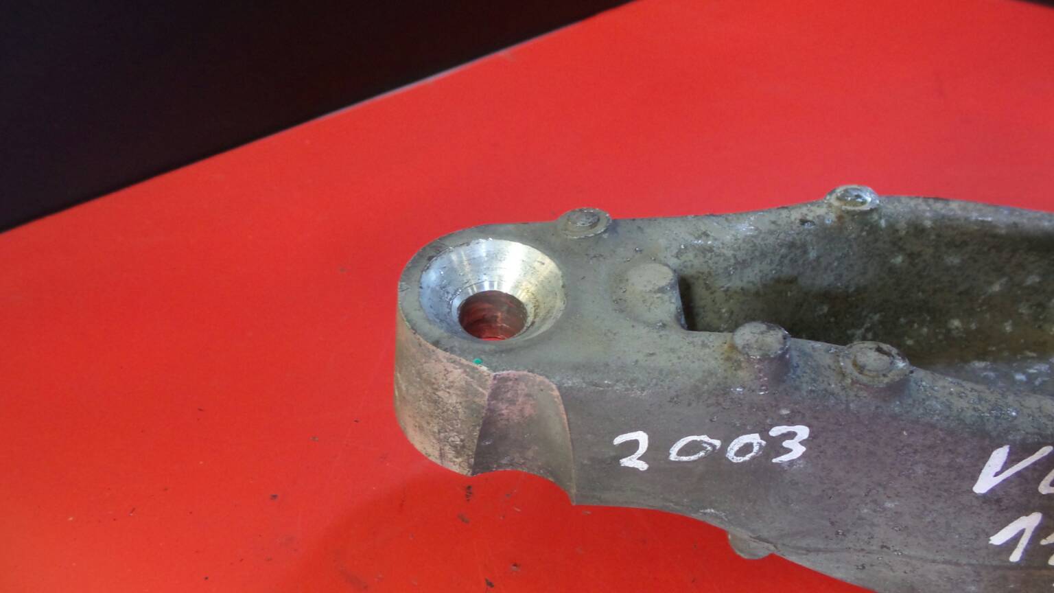 Brazo suspensión delantero izquierdo VOLVO XC70 Cross Country Imagem-3
