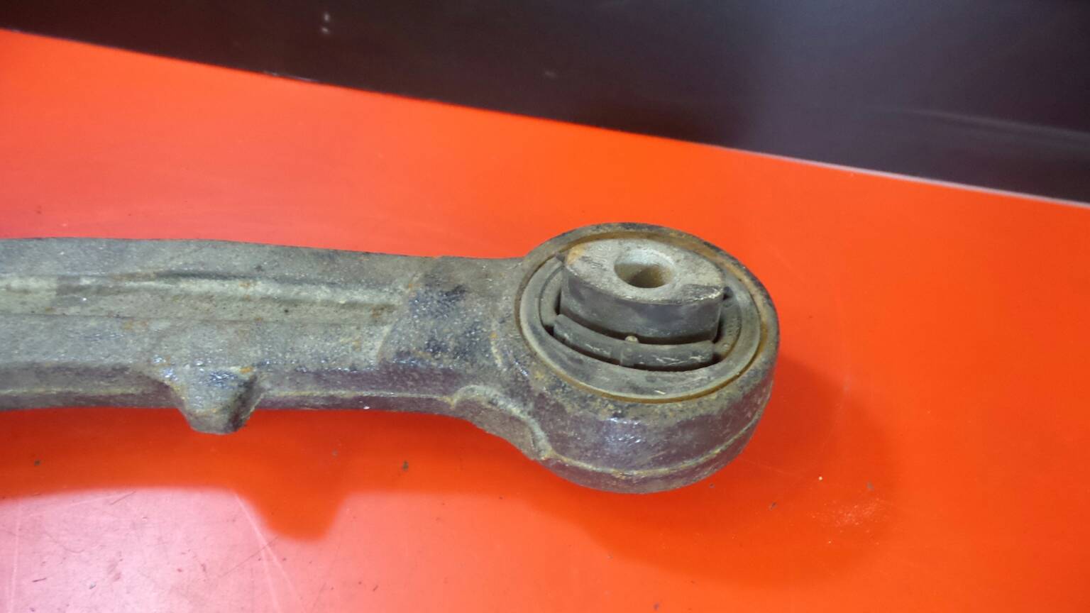 Brazo suspensión delantero izquierdo FIAT Punto (188_) Imagem-1