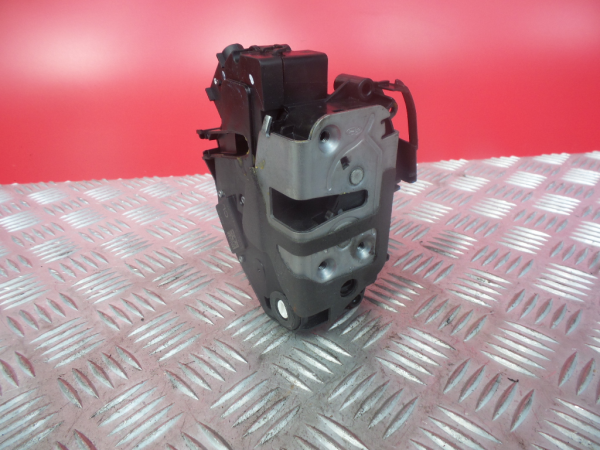 Serratura / chiusura posteriore Sinistra FORD Fiesta VI (CB1, CCN)