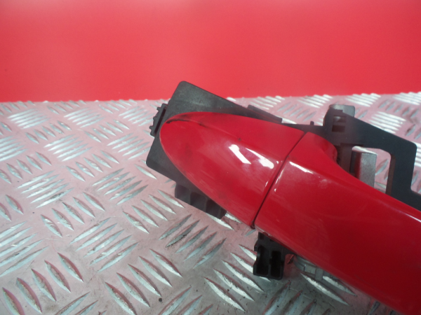 Maniglia porta posteriore sinistra FORD Fiesta VI (CB1, CCN) Imagem-1