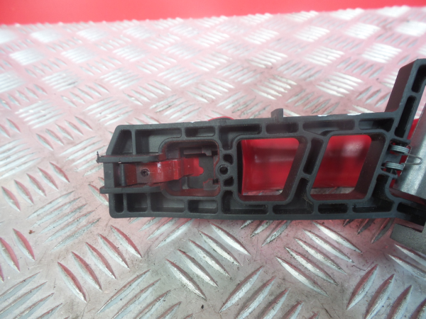 Maniglia porta posteriore sinistra FORD Fiesta VI (CB1, CCN) Imagem-4