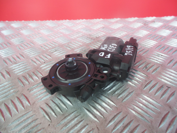 Motore alzacristallo anteriore destro KIA Ceed (ED)