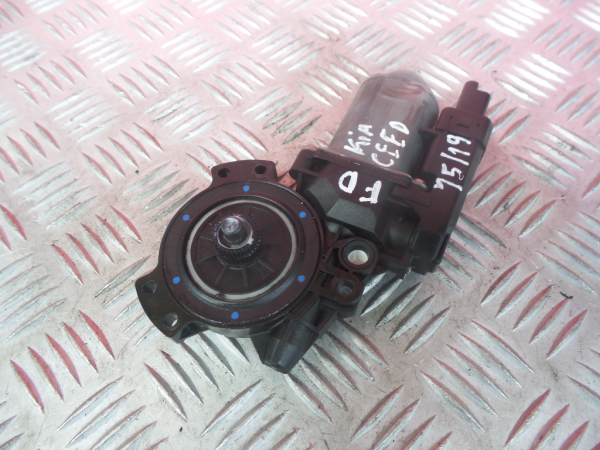 Motore alzacristallo anteriore destro KIA Ceed (ED) Imagem-1