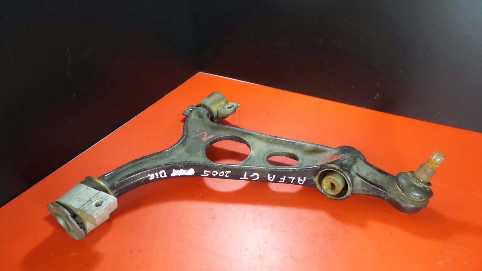 Braço de suspensão frente direito ALFA ROMEO GT (937_)