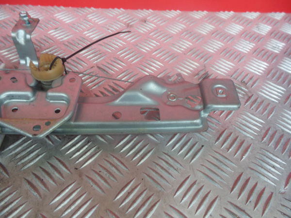 Lève-vitre arrière gauche PEUGEOT 3008 I (0U_) Imagem-1