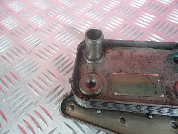 Radiador do óleo MERCEDES-BENZ Classe C (W204) Imagem-3