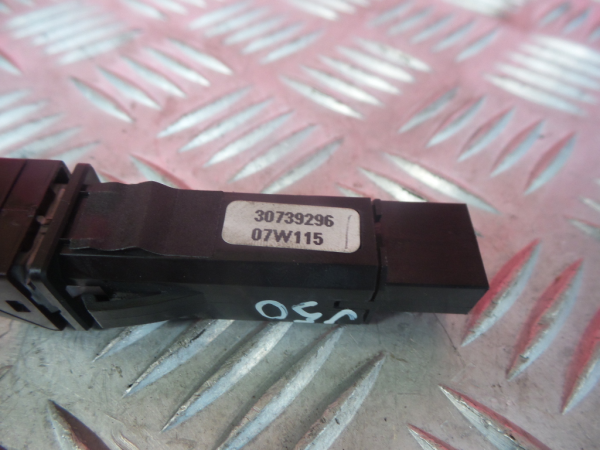 Botón / interruptor electromecánico VOLVO V50 (MW) Imagem-3