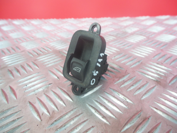 Commande / interrupteur lève-vitre Arrière gauche VOLVO V50 (MW)