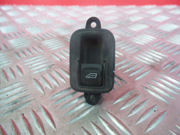 Left Rear window control VOLVO V50 (MW) Imagem-1