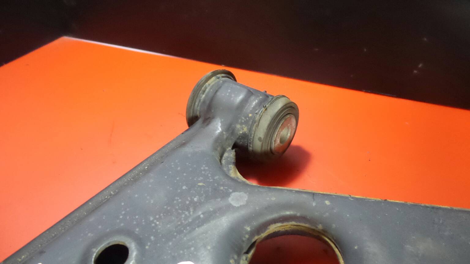 Bras de suspension Avant gauche FIAT Grande Punto (199_) Imagem-2