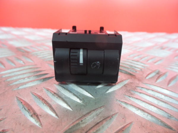 Botão / interruptor electromecânico / relé SKODA Superb II Hatchback (3T4) Imagem-1