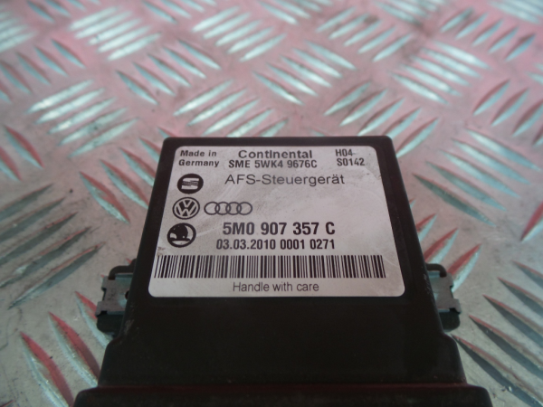 Botão / interruptor electromecânico / relé SKODA Superb II Hatchback (3T4) Imagem-2