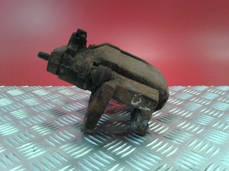 Étrier de frein arrière Droite MITSUBISHI Canter (FB7, FB8, FE7, FE8) VII Imagem-2