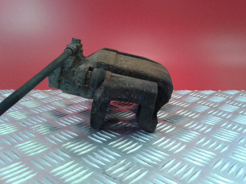 Étrier de frein avant gauche MITSUBISHI Canter (FB7, FB8, FE7, FE8) VII Imagem-2