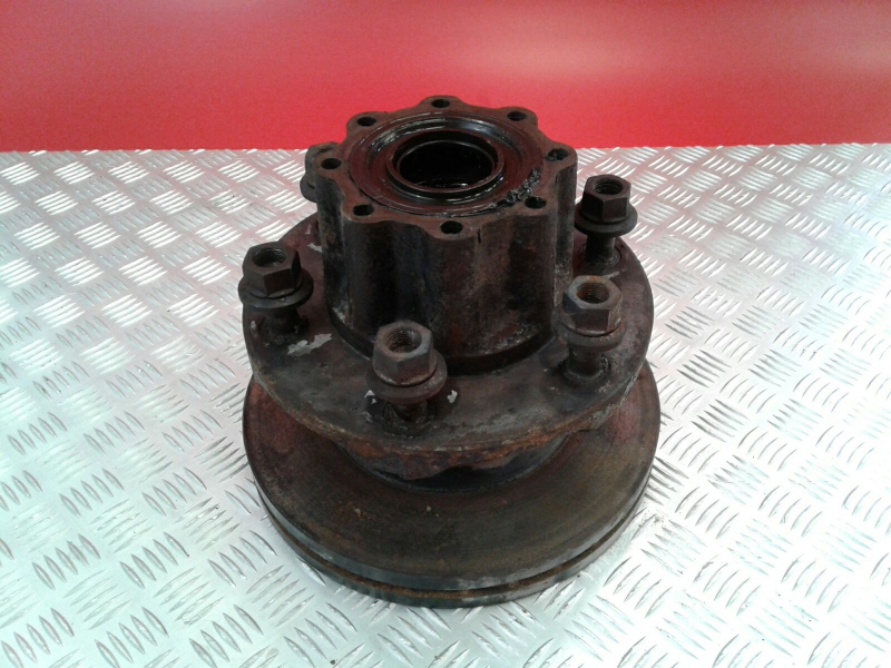 Wheel hub MITSUBISHI Canter (FB7, FB8, FE7, FE8) VII
