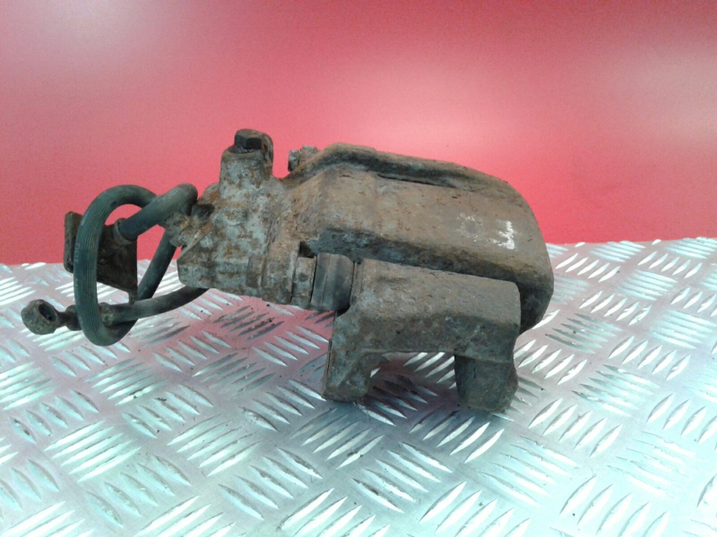 Étrier de frein avant Droite MITSUBISHI Canter (FB7, FB8, FE7, FE8) VII Imagem-1