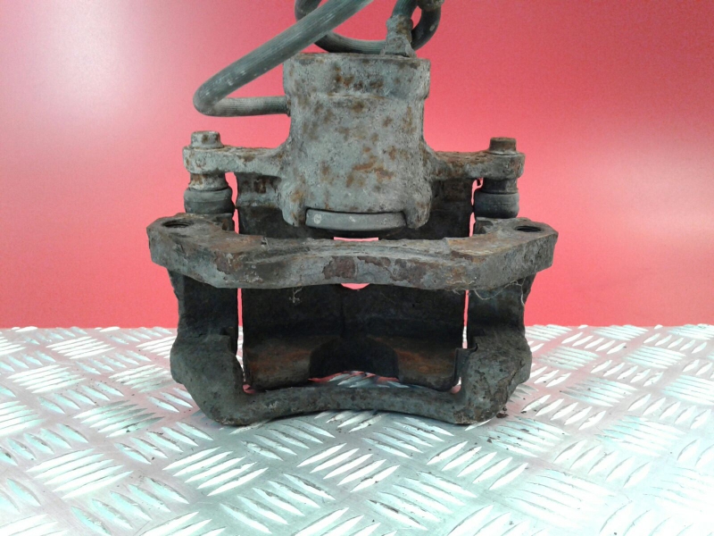 Étrier de frein avant Droite MITSUBISHI Canter (FB7, FB8, FE7, FE8) VII Imagem-3