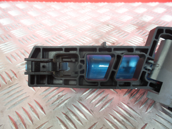 Maniglia porta anteriore sinistra FORD Fiesta VI (CB1, CCN) Imagem-5