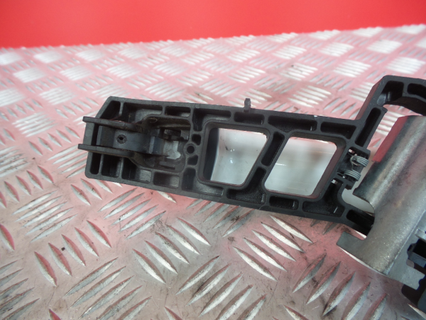 Maniglia porta posteriore sinistra FORD Transit Courier I Kombi Imagem-6