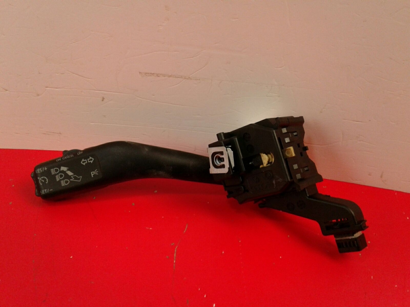 Botão / interruptor de luzes SKODA Superb II Hatchback (3T4)