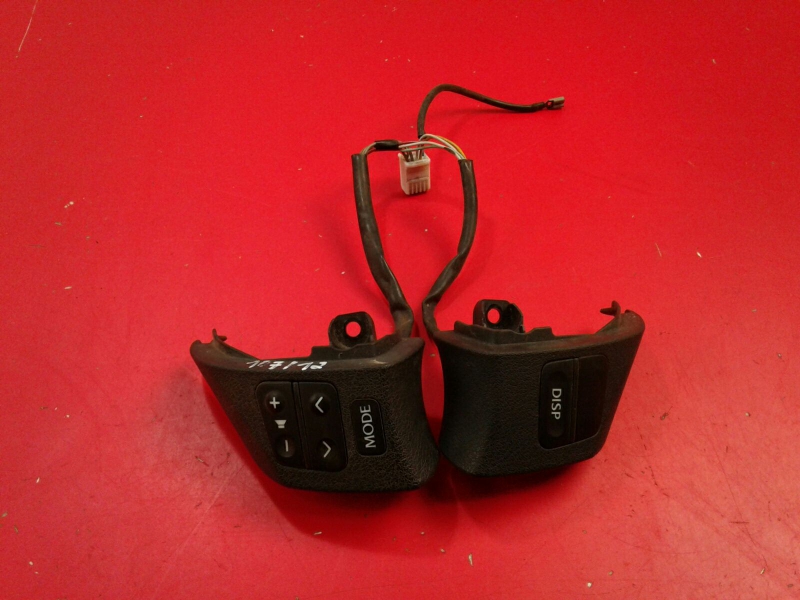 Botão / interruptor electromecânico / relé LEXUS IS II (GSE2_, ALE2_, USE2_)