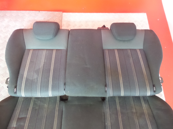 Conjunto de bancos FORD Fiesta VI (CB1, CCN) Imagem-3