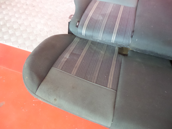 Conjunto de bancos FORD Fiesta VI (CB1, CCN) Imagem-4