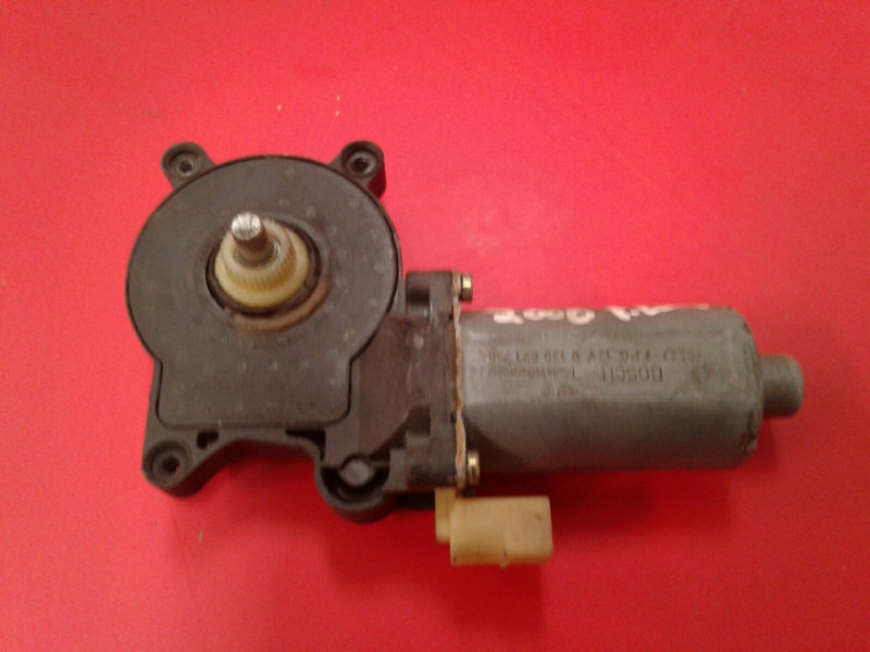 Motor vidro frente esquerdo BMW 3 (E46) Imagem-1