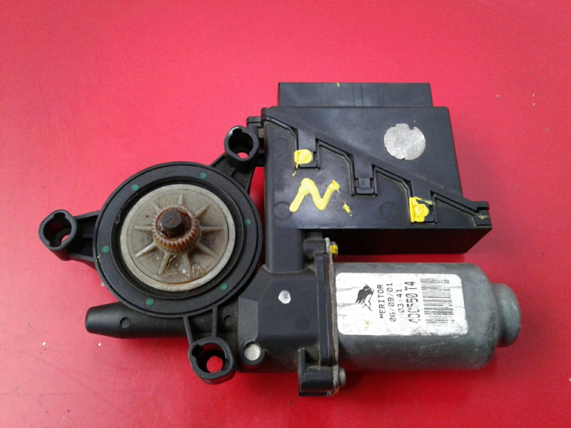 Motor vidro frente esquerdo SKODA Fabia I Hatchback (6Y2) Imagem-1