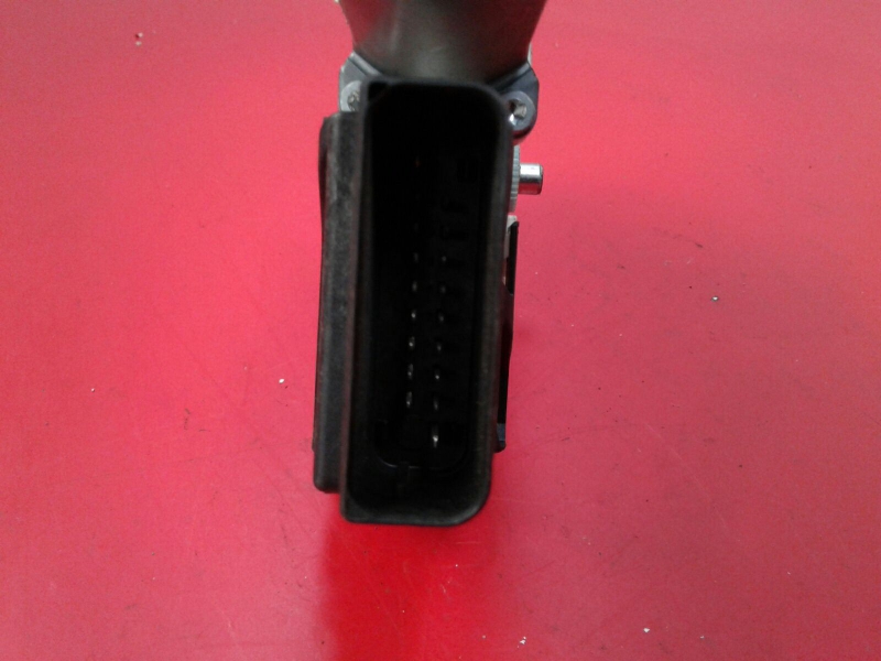 Motor vidro trás direito SKODA Octavia II Hatchback (1Z3) Imagem-3