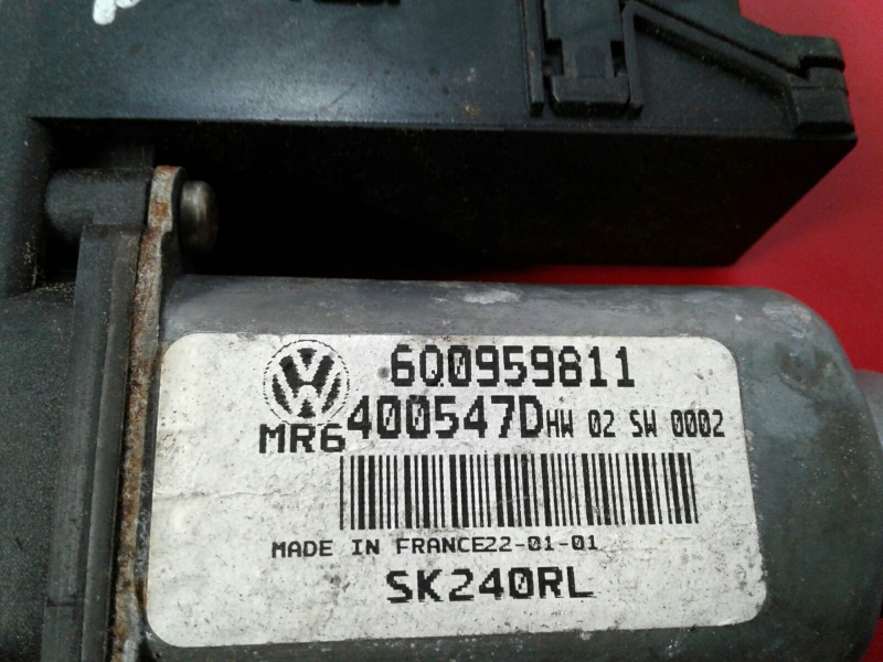 Motor vidro trás direito SKODA Fabia I Hatchback (6Y2) Imagem-2