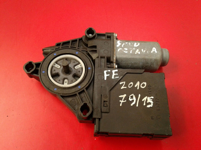 Motor vidro frente esquerdo SKODA Octavia II Hatchback (1Z3) Imagem-1
