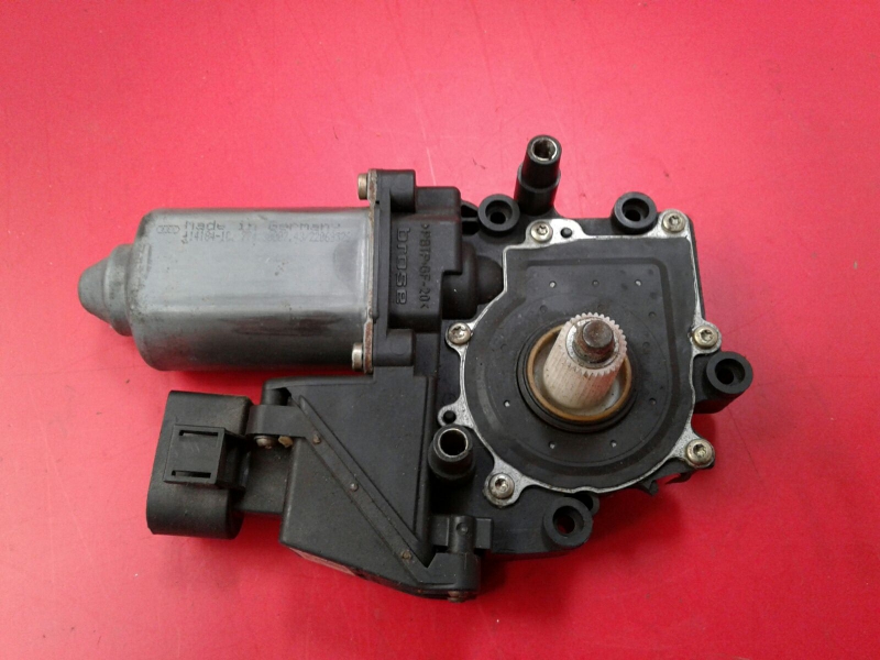 Motor vidro frente direito SKODA Fabia I Hatchback (6Y2) Imagem-1