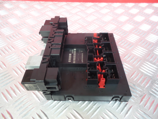 Caja fusibles / SAM / BSI VOLKSWAGEN Touran (1T) Imagem-2