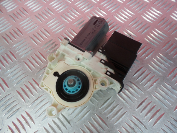 Motor de Elevalunas Trasero Izquierdo VOLKSWAGEN Touran (1T) Imagem-1