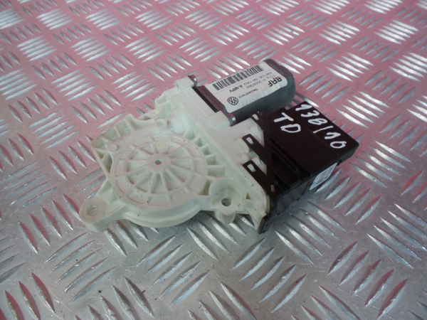 Motor Elevalunas Trasero Derecho VOLKSWAGEN Touran (1T) Imagem-4