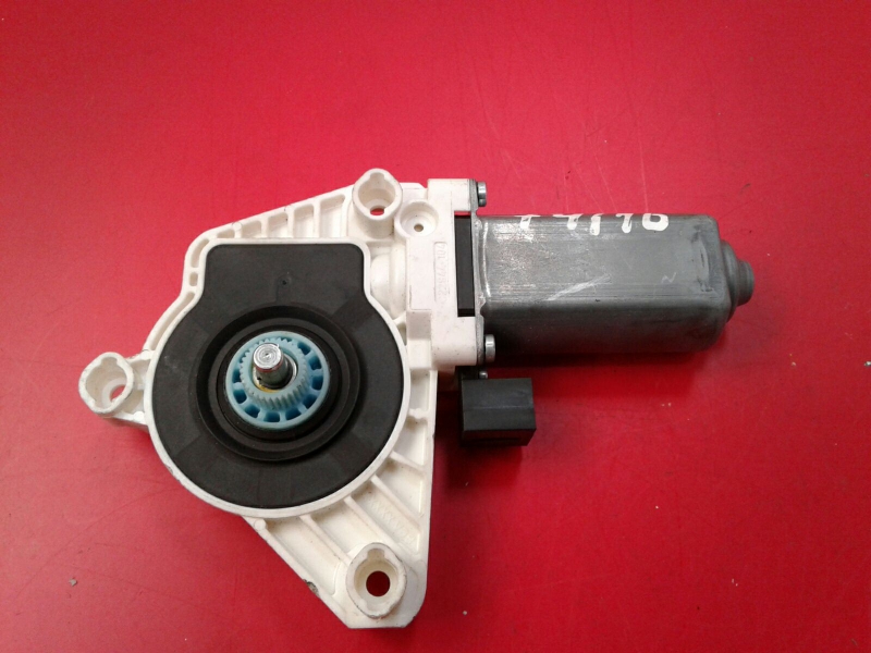 Motore alzacristallo anteriore sinistro VOLKSWAGEN Golf VII Variant (BA5, BV5) Imagem-2