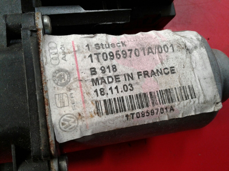Moteur lève-vitre avant gauche VOLKSWAGEN Touran (1T) Imagem-2