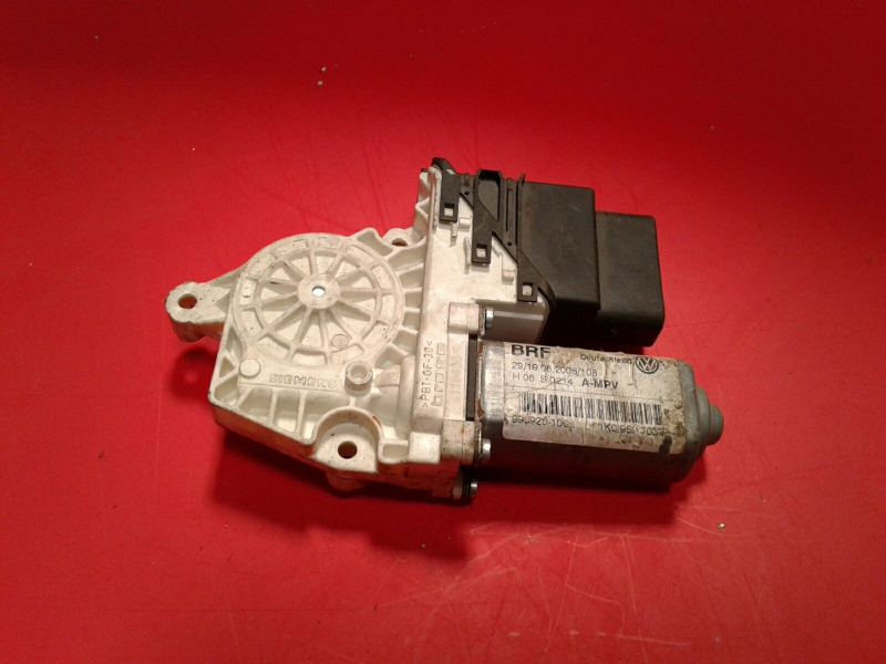 Motore alzacristallo posteriore sinistro VOLKSWAGEN Touran (1T)