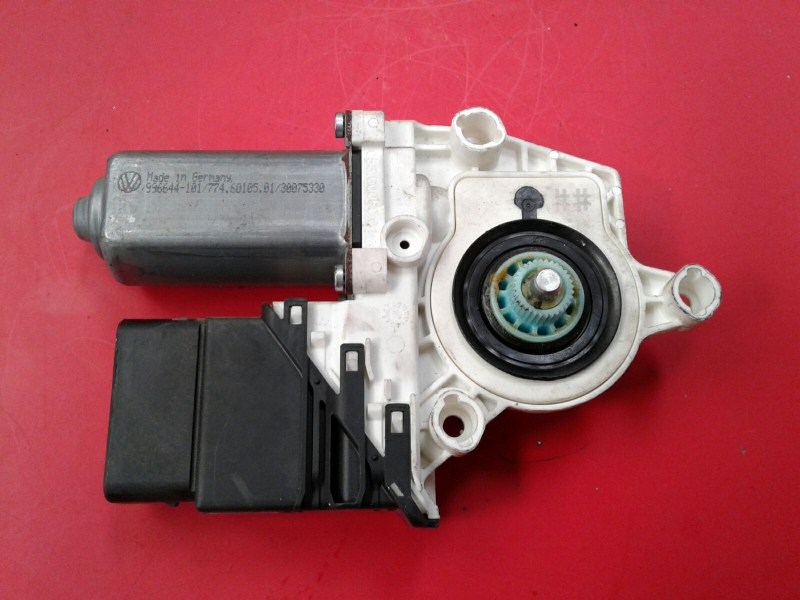 Motore alzacristallo posteriore destro VOLKSWAGEN Touran (1T) Imagem-2