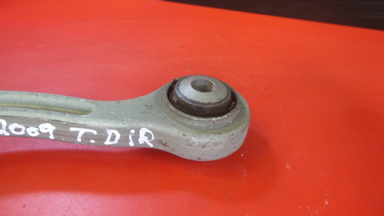 Right rear suspension arm MERCEDES-BENZ Classe C (W204) Imagem-1