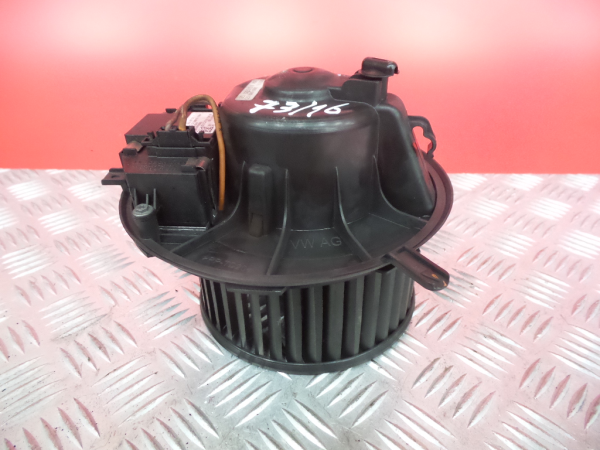 Motor de calefacción SKODA Superb II Hatchback (3T4) Imagem-1