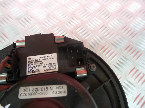 Motor de calefacción SKODA Superb II Hatchback (3T4) Imagem-5
