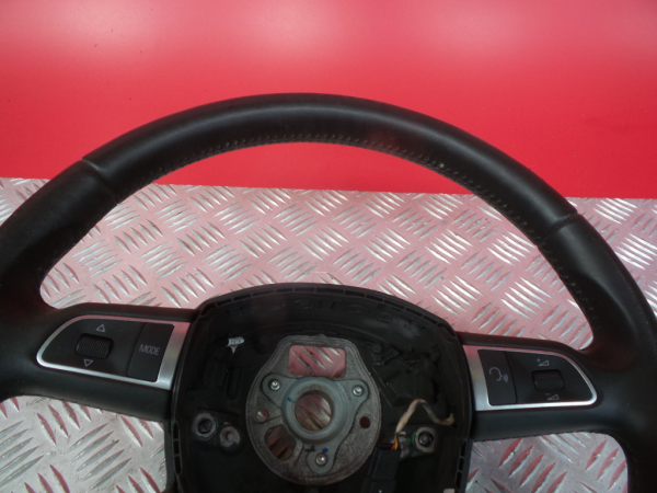 Steering wheel AUDI A3 Sportback (8PA) Imagem-1
