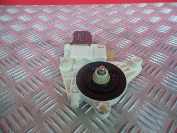 Motor Elevalunas Delantero Izquierdo MERCEDES-BENZ Classe C (W204) Imagem-1