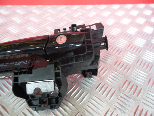 Türgriff vorne links MERCEDES-BENZ Classe C (W204) Imagem-1
