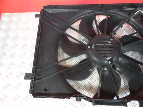 Cooling fan MERCEDES-BENZ Classe C (W204) Imagem-5